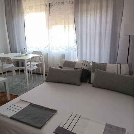 Apartment Ljiljan 2 Nis Exterior photo
